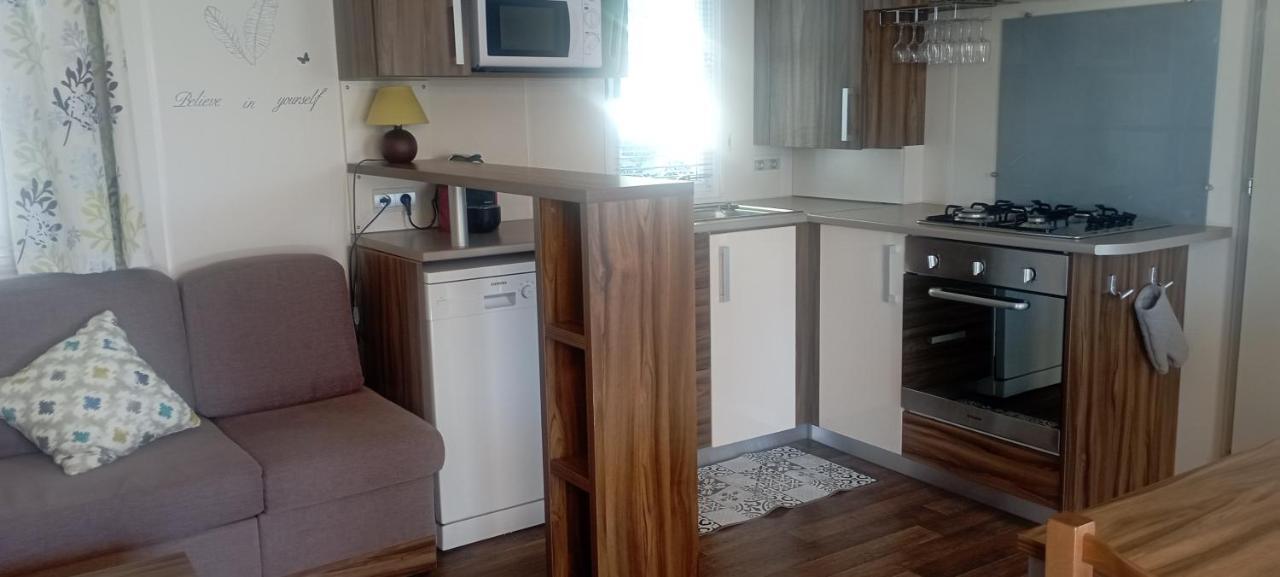 Mobil-Home Aventura 3 Par Catherve Canet-en-Roussillon Exteriör bild